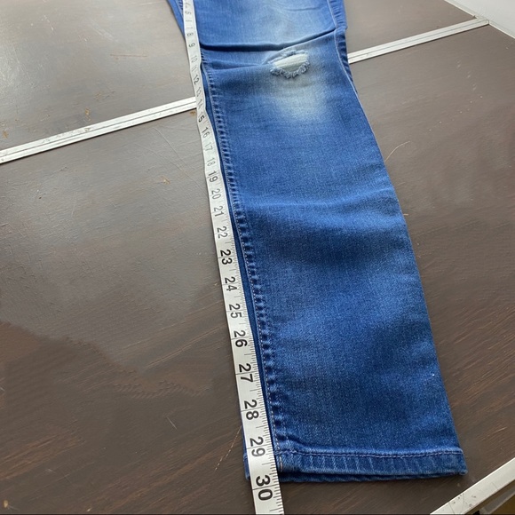 7 for all mankind midrise skinny distressed jean - Picture 4 of 6